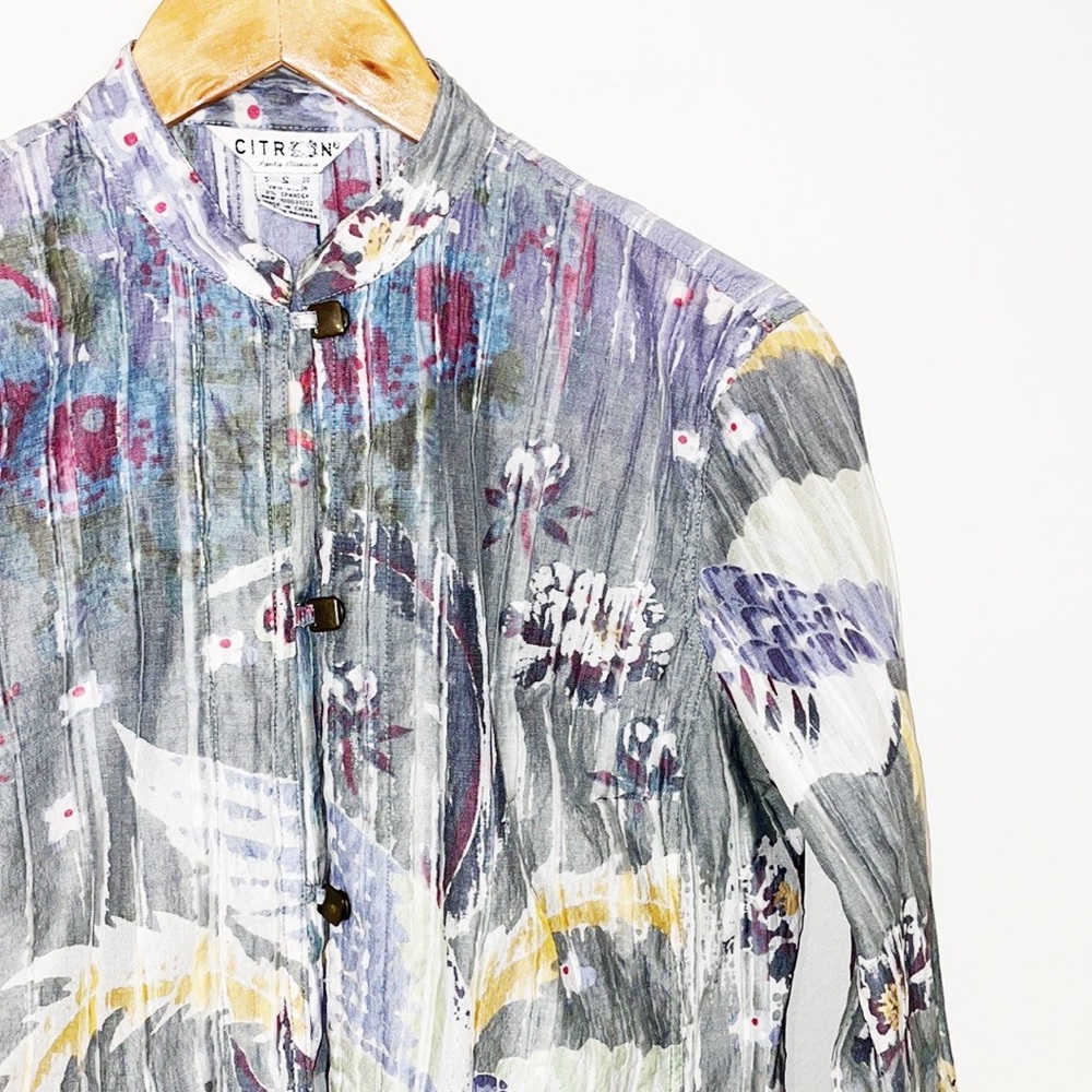 CITRON Floral Abstract Blouse With Snap Closure Bamboo/Nylon Blend Size Small - Picture 2 of 6